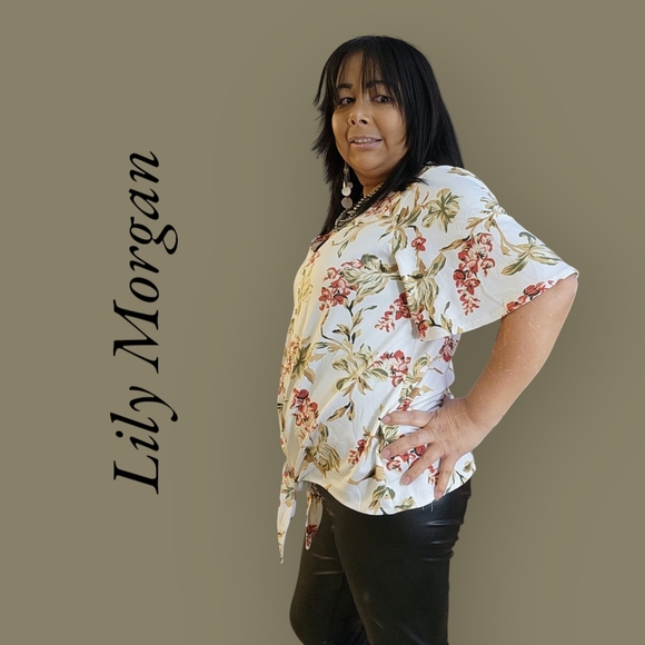 Lily Morgan Size Medium Floral Women's Top - Cream and Pink - Picture 3 of 6